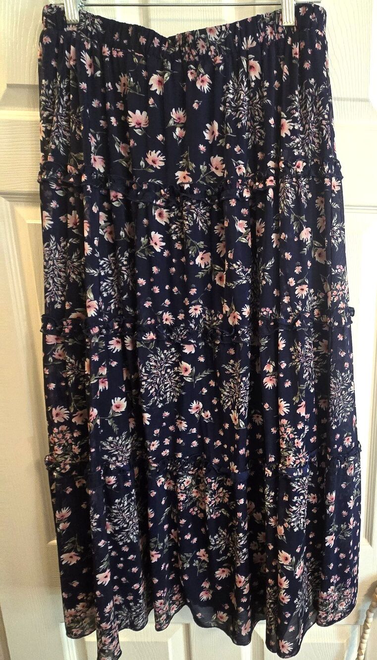 Luna Women’s XL Tiered Maxi Skirt Floral Bohemian Whimsical Romantic Lined